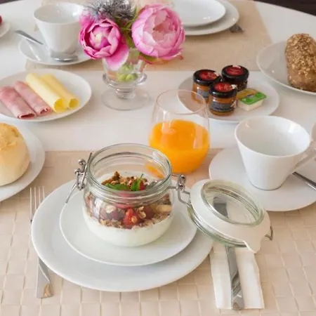 Ceuta Residences - 8 By We Do Living *